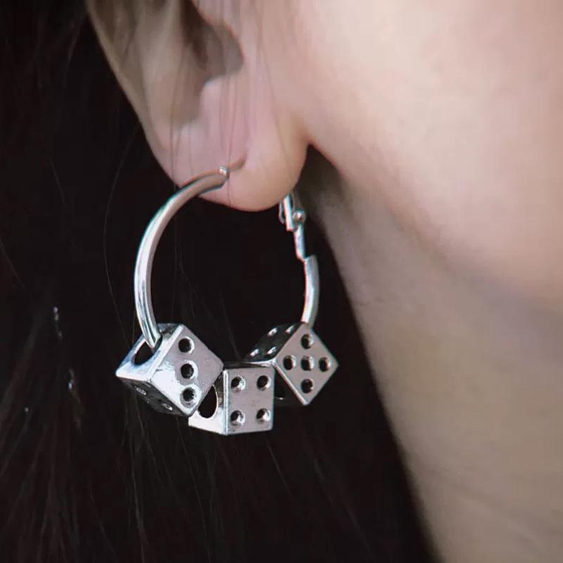 

Cool 3pcs Dice Metal Hoop Earrings For Women Girl Harajuku Hip Hop Punk Funny Unique Geometric Earrings Vintage Trendy Jewelry
