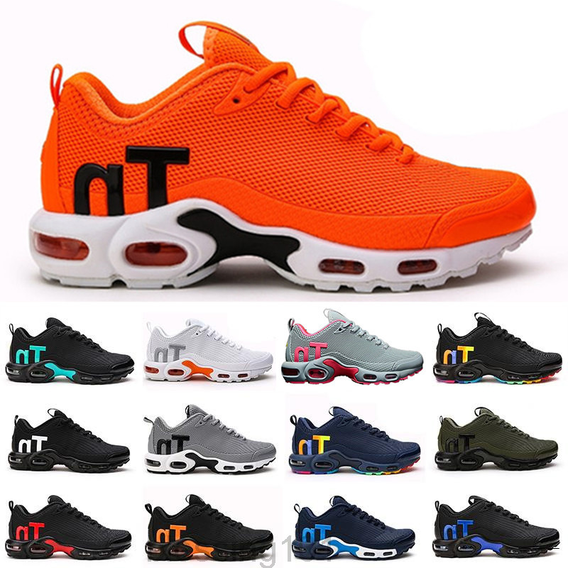 Mens Womens Mercurial Plus Tn Ultra SE Black shoes White Pink Desinger Casual Leather Men Tns Sports Outdoor Trainers Sneakers BT11