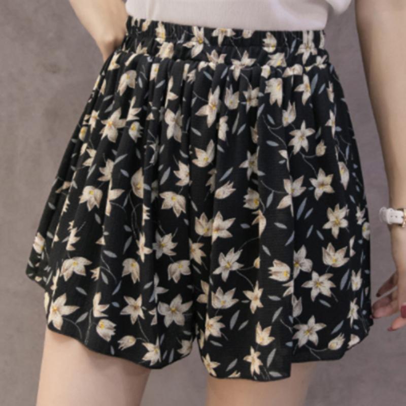

Women Shorts Floral Print Elastic Loose Casual Sports Short High Waist Ladies Chiffon Soft Elegant Comfortable Summer Shorts, White