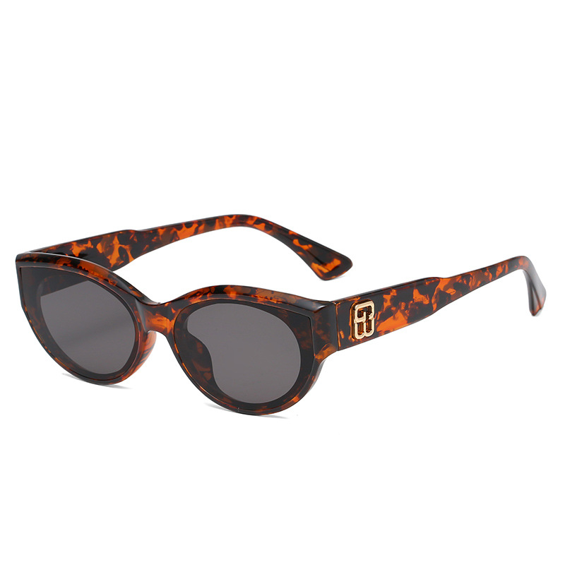 

Fashionable Retro small frame oval Sunglasses cat's Eye Sunglasses Sun Glasses eyewear UV400 Protection Free Shipping S2084