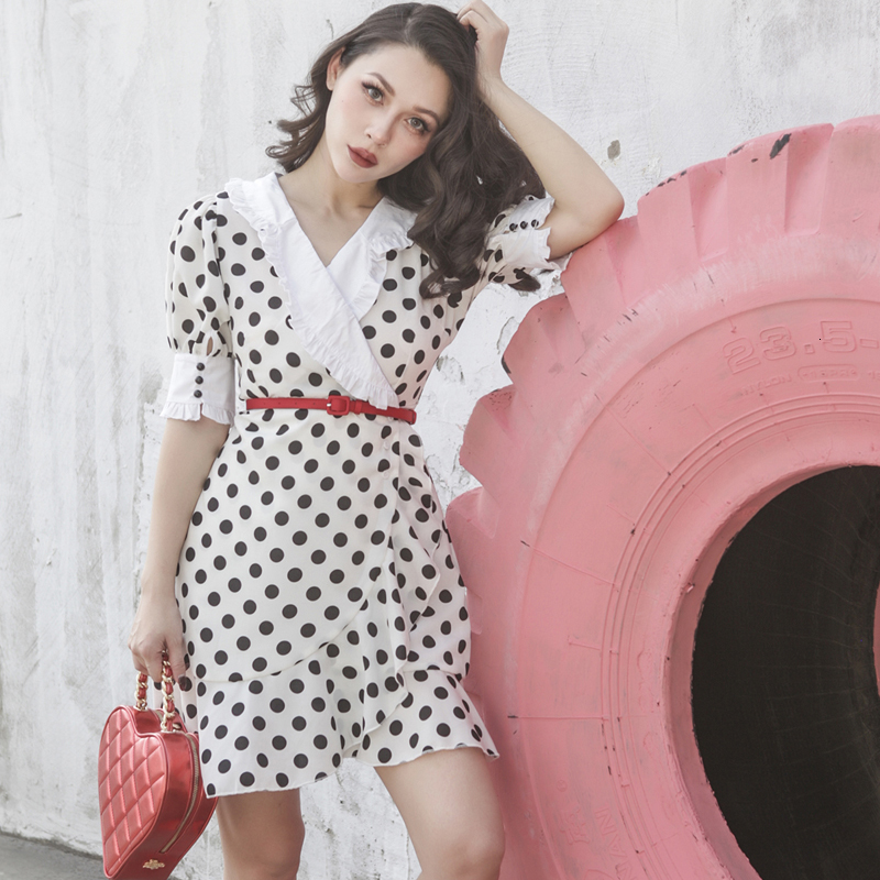 

2021 New Fresh Vintage Black Dot Dapper Mini Female C79C, Clear