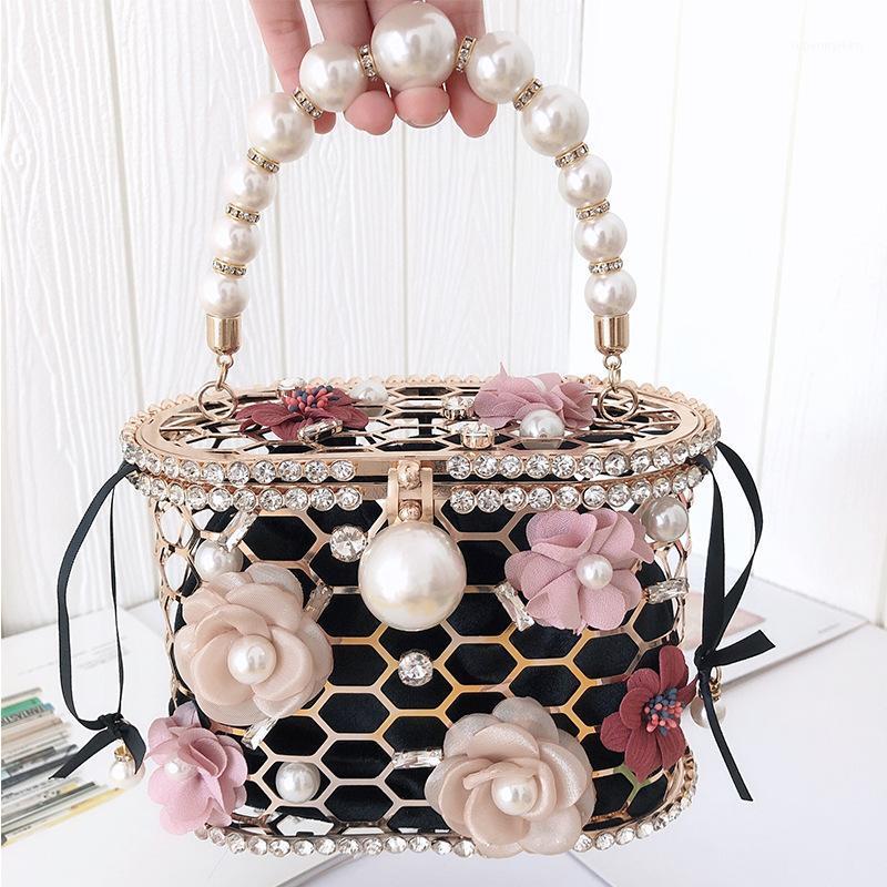 

Luxury Flower Metal Hollow Bucket Bag Women Party Purses And Handbag Fashion Pearl Handle Designer Bag Female Shoulder Chain1, Beige
