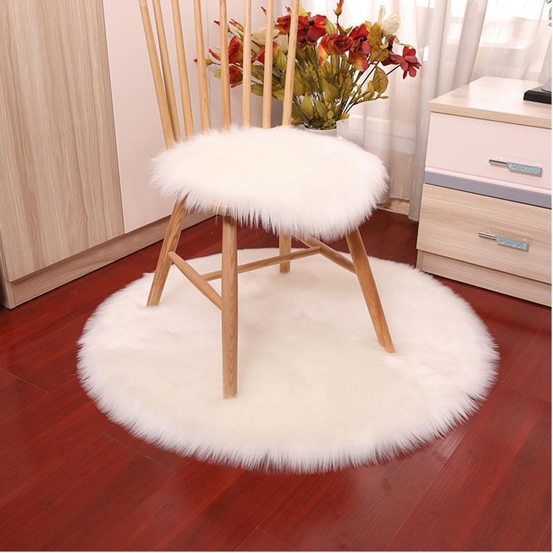 

Soft Small Artificial Sheepskin Rug Chair Cover Bedroom Mat Artificial Wool Warm Hairy Carpet Seat Covers Washable Gift1, Beige