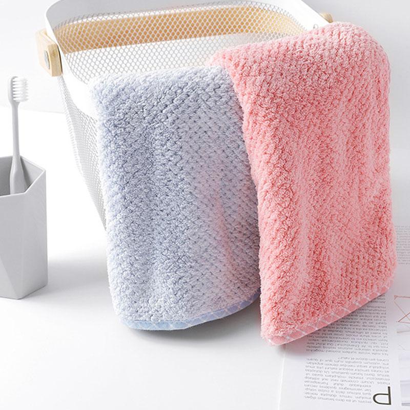

Cartoon Bear wiht Bowknot Tie Handkerchief Coral Velvet Wipe Cloth for Kids Feeding Baby Towel Bathroom Supplies, White 30x30cm