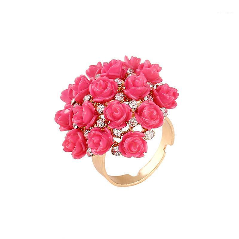 

New Fashion Ladies Flower Crystal Ring Engagement Rings for Women Jewelry Gift1