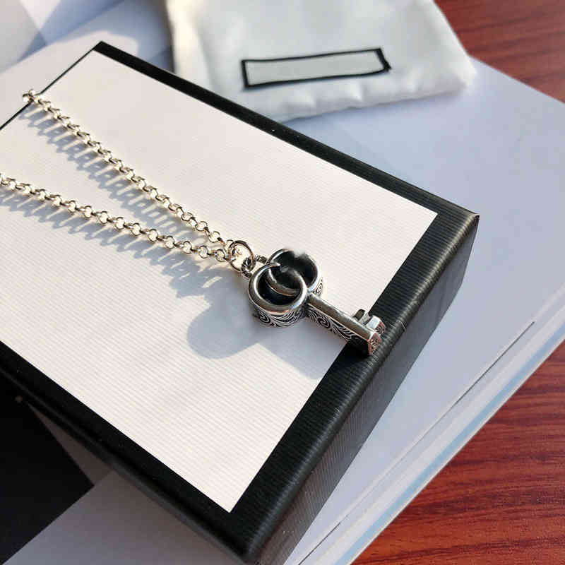

Ag925 Sterling Silver Double G Key Necklace Men And Women Couple Retro Trend Pendant Hip Hop Luxury Jewelry Exquisite Party GiftAY00