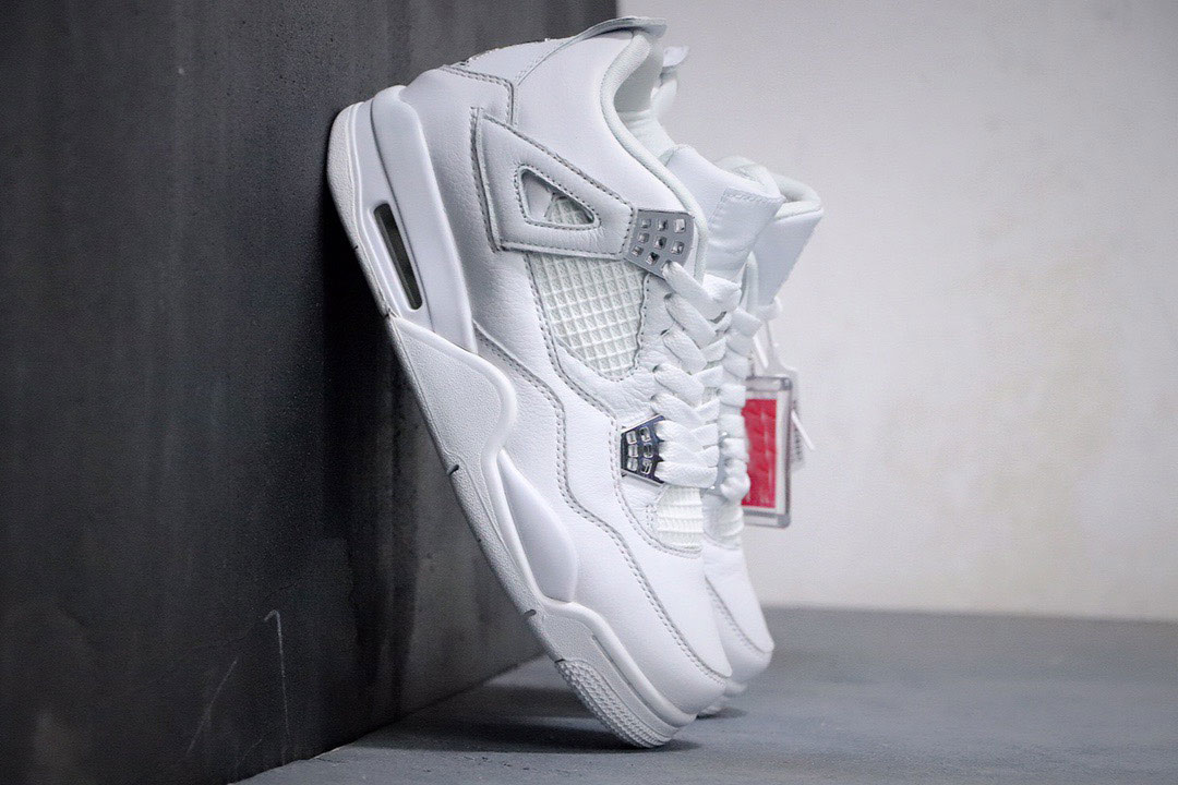 

2020 new 4 4s basketball men women shoes metallic Nakeskin retro red black cat 95 Tattoo, Dark grey