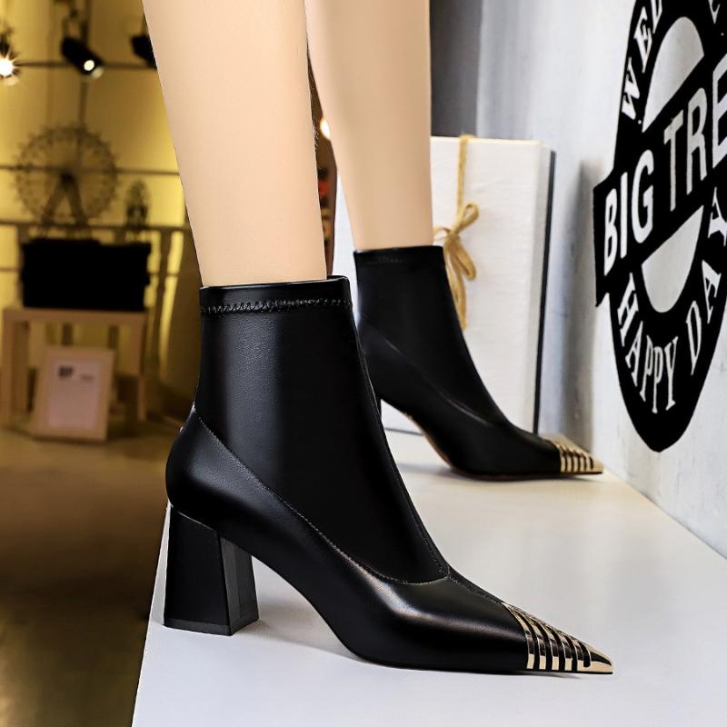

Bigtree Sexy Women Ankle Boots Fashion Metal Decoration Pointed Toe Ladies Party Boots Warm Plush Short Women Shoes Black, Shortblack