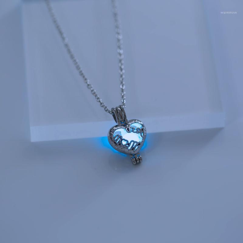 

2020 fashion Heart Luminous Pendant Necklace Glowing in the Dark Hollow Luminous Pendant Necklace Jewelry Halloween Gifts1