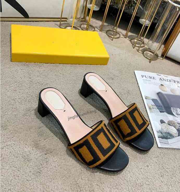 

Sandals Slippers Paris Women sandals Beach Slide Girls Flat Slipper Scuffs Shoes Summer Ladies Flip Flops Knitted Embroidery slides with box 11YN, 32