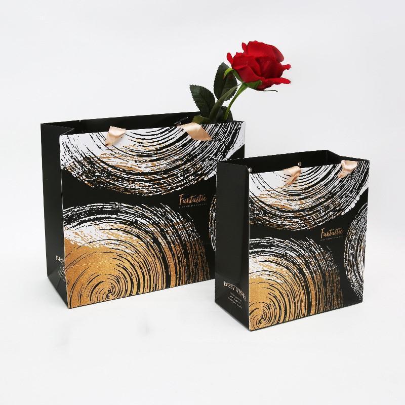 

2pc new marble Black Marble Baking Box Wedding Candy Box Gift Bag Paper Gift Chocolate Boxes Party Favors Packaging Bags1