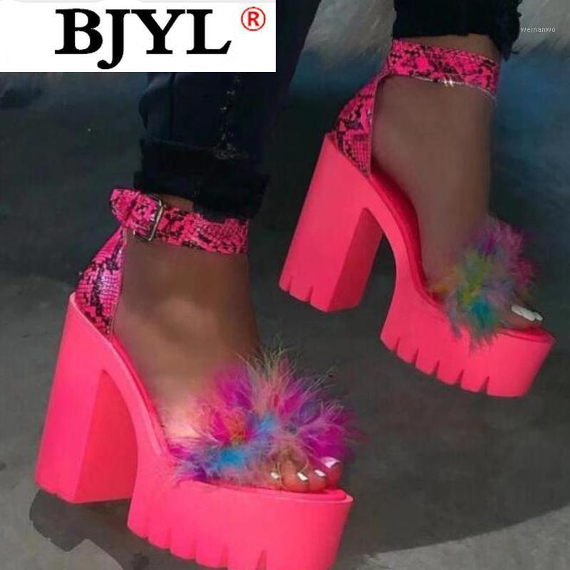 

2020 New Women Shoes High-heeled Cross PVC Straps Outdoor Travel Sandals Rubber Bottom Non-slip Slippers Increased Women Sandals1, Black