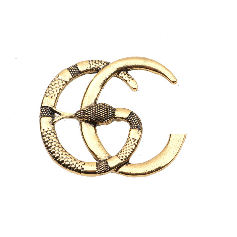 

Luxury Women Retro Designer Brand Double Letter Snake Brooches 18K Gold Plated Inlay Crystal Rhinestone Round Jewelry Brooch Pearl Pin Scarf Clothing Decoration