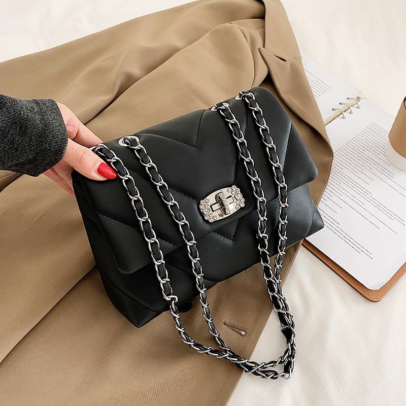 

High Quality Handbags 2021 Popular New Trendy Fashion Ladies All-match Messenger Bag Embroidery Thread Chain Small Square Bag, Black