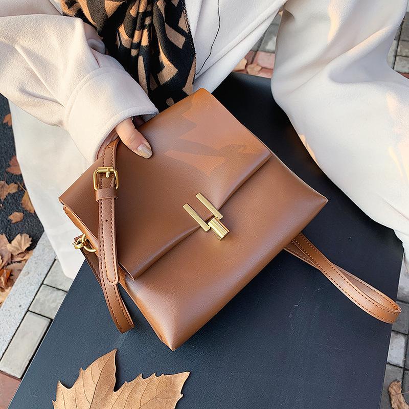

2021 New Vintage Crossbody Bag for Women High Quality PU Leather Women's Designer Handbag Large Capacity Shoulder Messenger Bag, Coffee