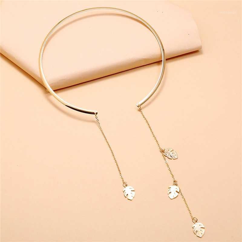 

New Creative Leaf Pendant Open Choker Necklace For Ladies Elegant Crystal Cuff Collar Necklace Statement Party Fashion Jewelry1
