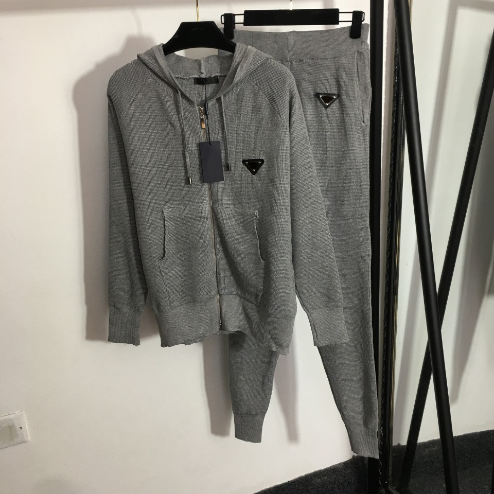 

Womens Designer Knitted Casual Tracksuits Suit Sweatpants Two Piece Pants Women Solid Color Long Sleeve Zipper Hoodies Fashion Soft Loose Knitwear Tops, Dark gray
