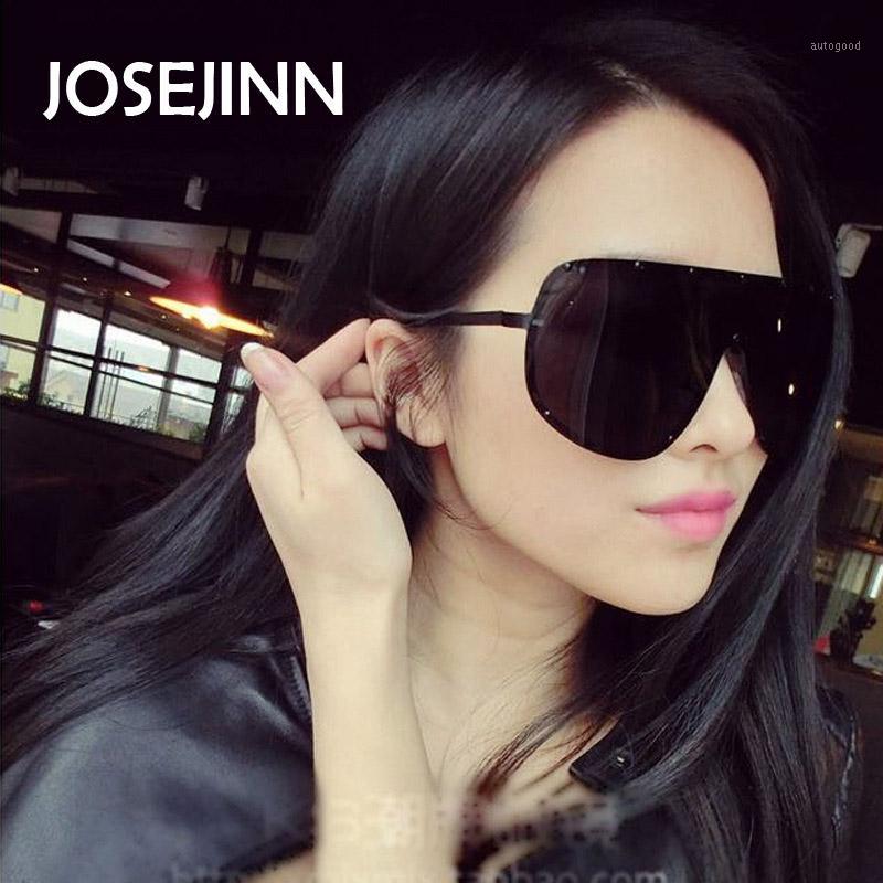 

Sunglasses 2021 Fashion Celebrity Big Cool Black Color Lens Polarized Oversized Women Men1