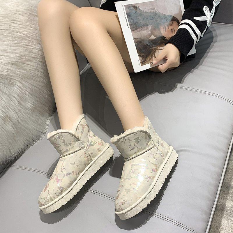 

2020 Designer Fashion Luxury Ankle Boots Women Waterproof Rain Snow Boots Winter New Plush Warm Platform Flat Shoes Botas Mujer, Beige