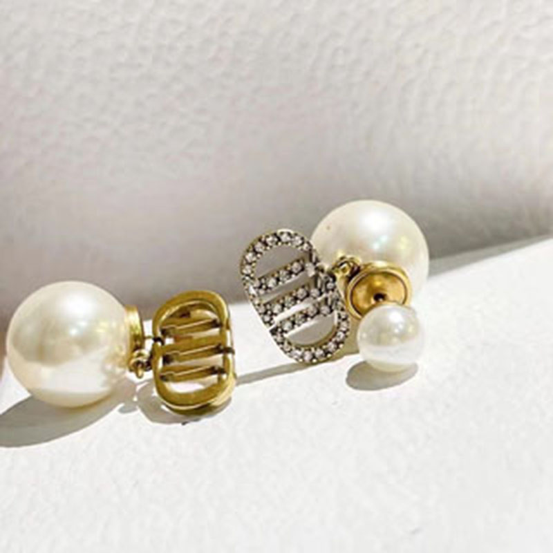 

Luxury fashion designer Earrings Classic jewelry womens Earrings exquisite workmanship leisure daily decoration spherical small fresh practical very fine