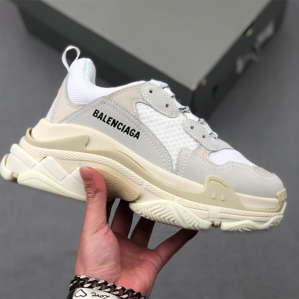 

2021 Paris Triple S Casual Shoes Dad Shoes Kanye Platform Triple S Sneakers Retro Grandpa Trainer Shoes EUR36-45