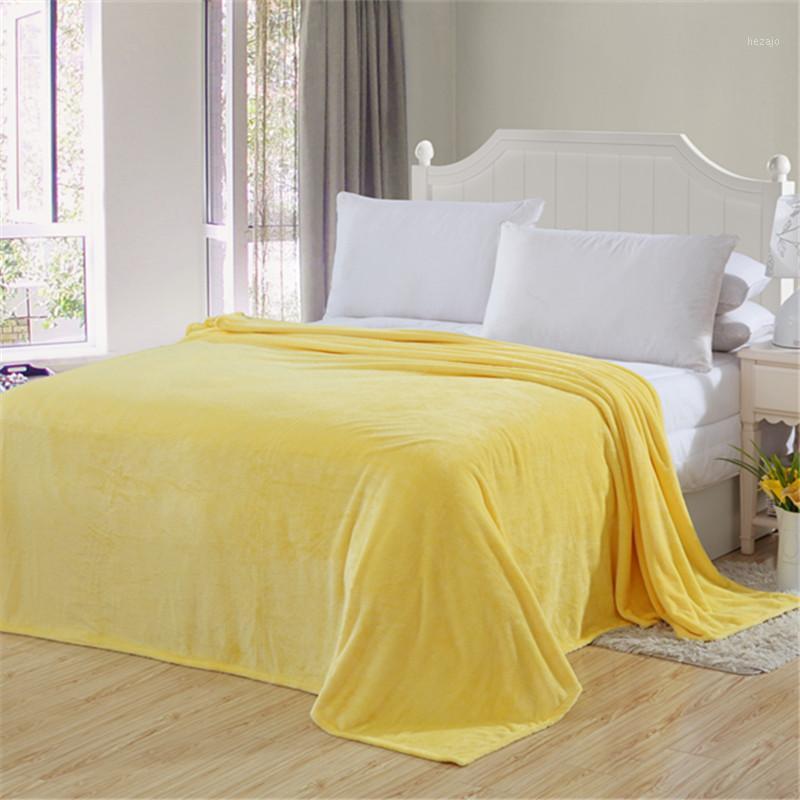 

Summer blanket air conditioning blanket soft and comfortable yellow carpet travel1