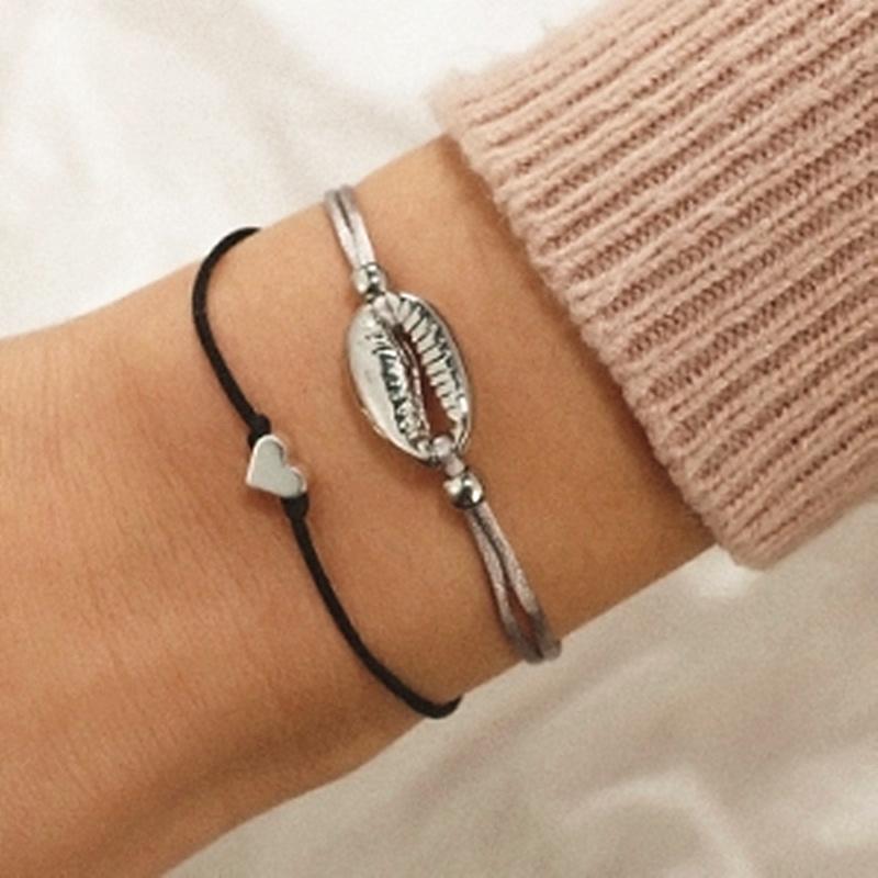 

Shell Bracelets for Women Delicate Black Rope Chain Bracelet 2Pcs/set Heart Charm Bracelet Hand-woven Bohemian Beach Jewelry