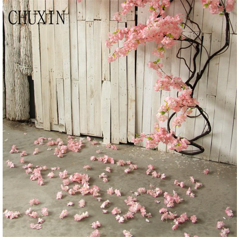 

Artificial silk cherry blossom petals home hotel accessories wedding DIY landscaping decoration fake flower shooting props1, White