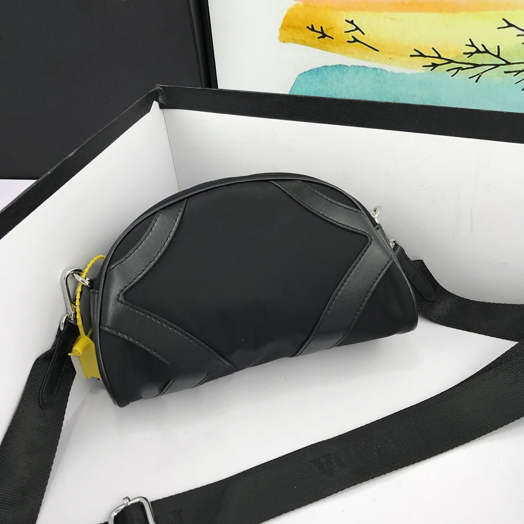 

Classic Deluxe Women Designer Bags Nylon Purse Crescent Bag Match Fabric Fluorescent Tote Handbags Wallet Tote Parachute Fabric Totes 23cm, Red