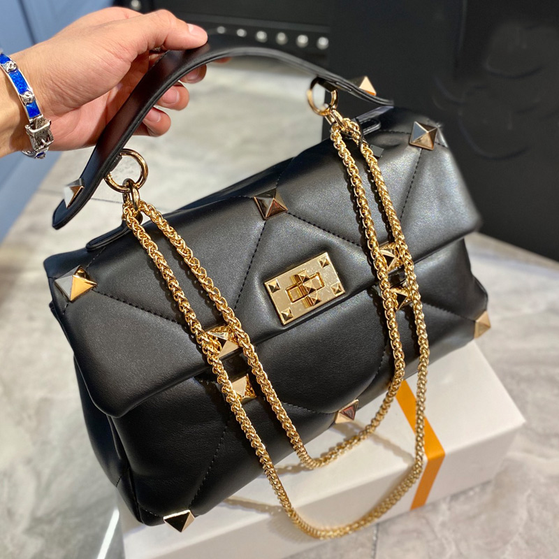 

Fashion Bag Women Crossbody Bags Chain Shoulder Bag Rivet Clutch Bags Lady Leather Tote Bag Dinner Party Bags Wallet High Quality Free Ship