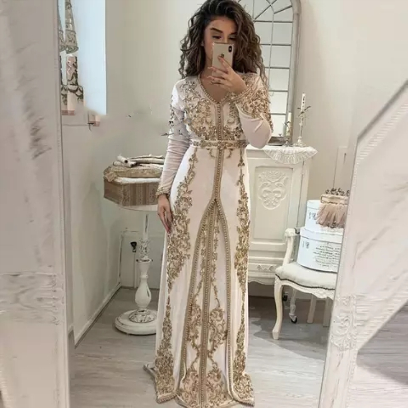 

2021 Elegant Ivory Moroccan Kaftan Muslim Evening Dresses Long Sleeve Appliques Golden Lace Islamic Saudi Arabia Dubai Formal Party Gowns, Chocolate