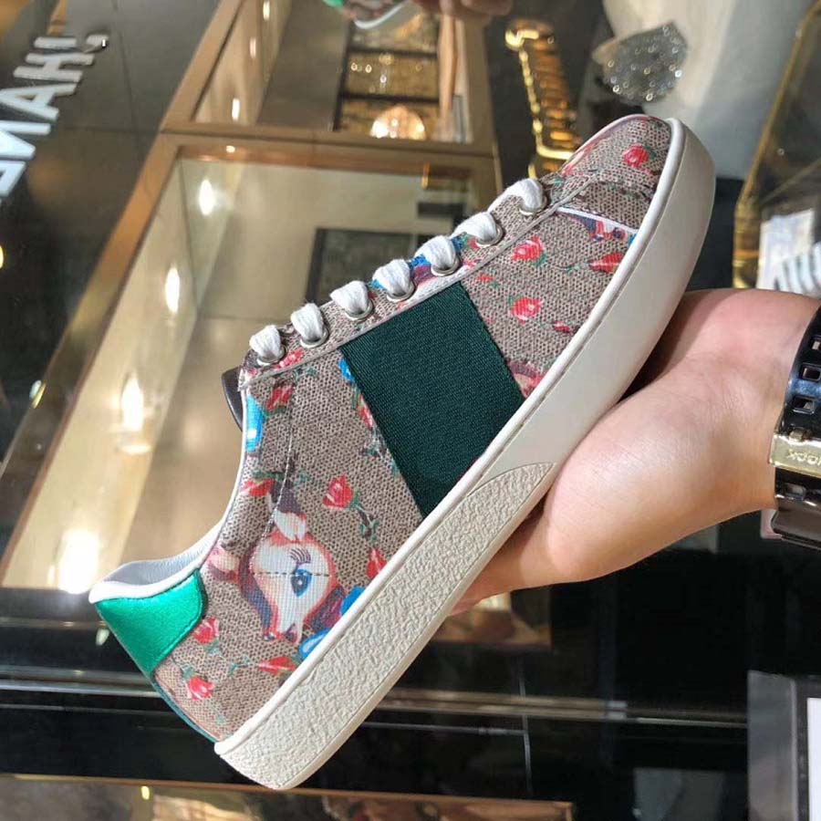 

Fashion Best Top Quality real leather Handmade Multicolor Gradient Technical sneakers men women famous shoes Trainers 71, Box