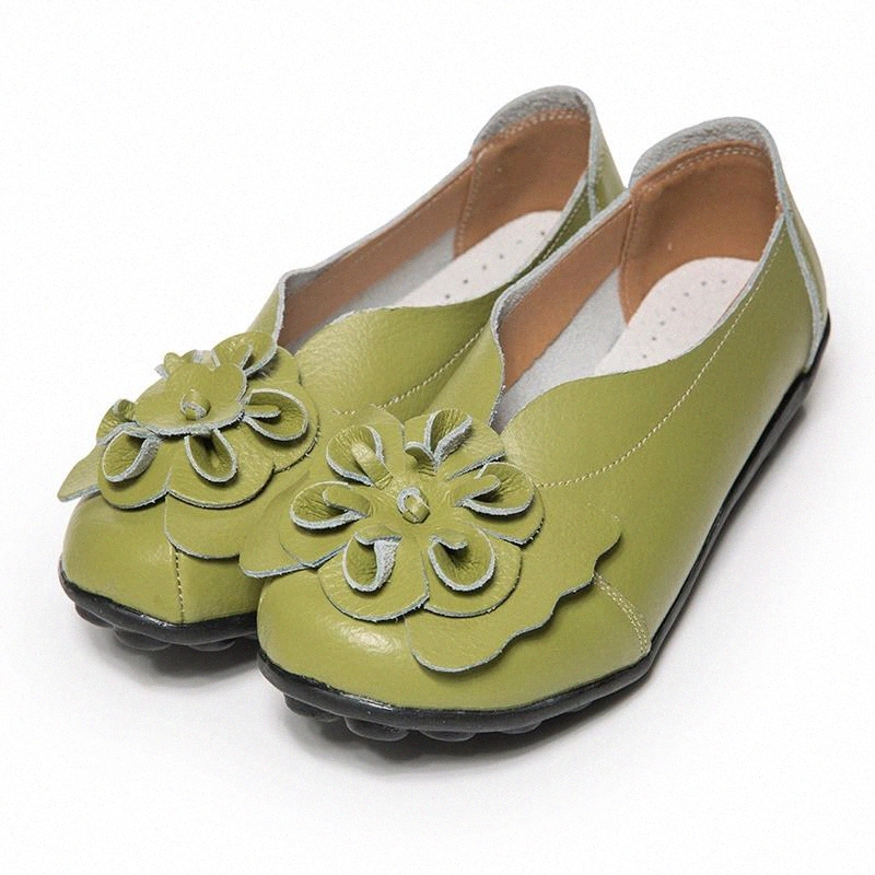 

Woman Moccasins Female Fashion Mom Shoes 2020 Women's Flower Flats Ladies Shallow Sewing Comfortable Footwear Plus Szie 44 #3c2S