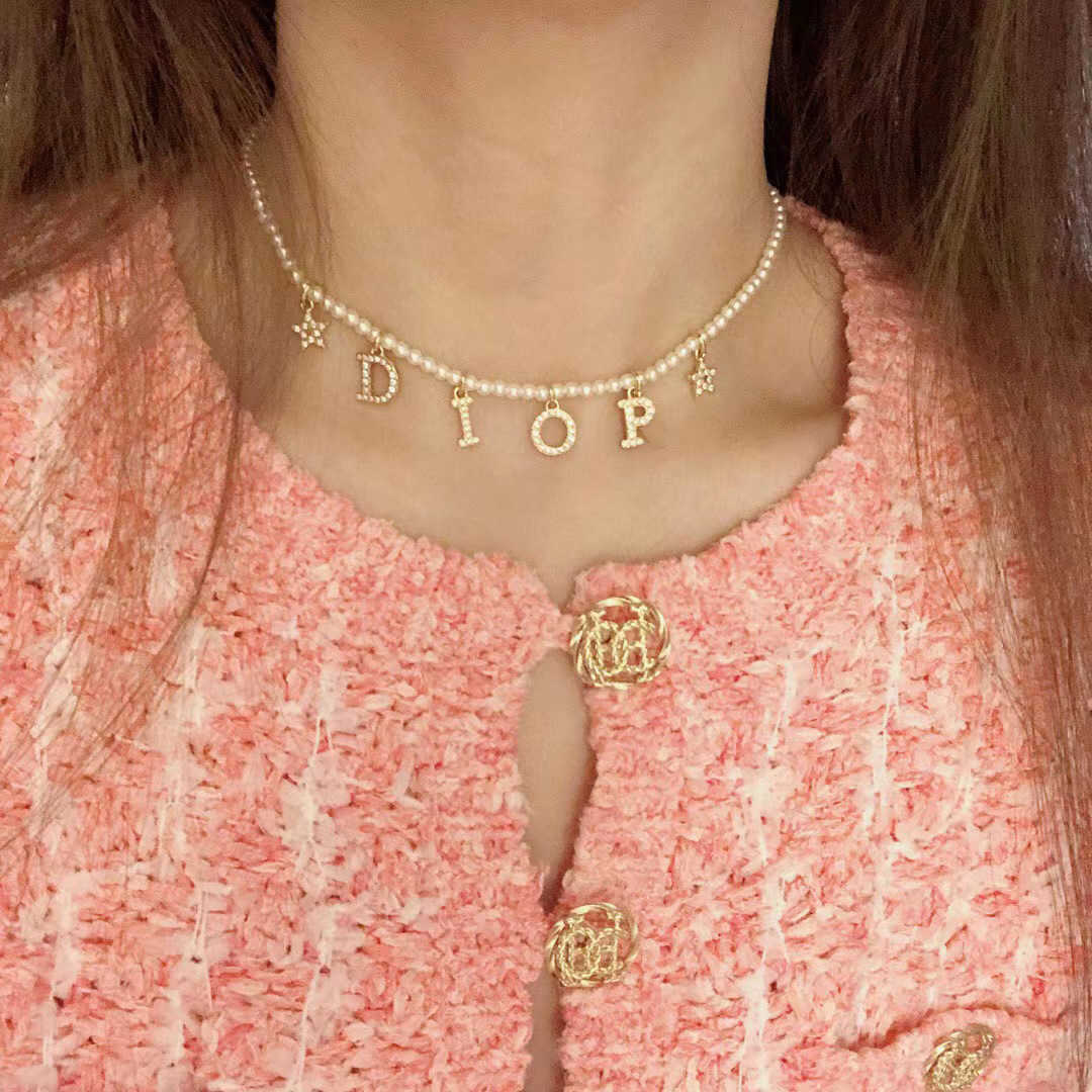 

New Luxury D family letter necklace original high version English inlaid with diamond pearl NEW CD collar clavicle chain, Golden