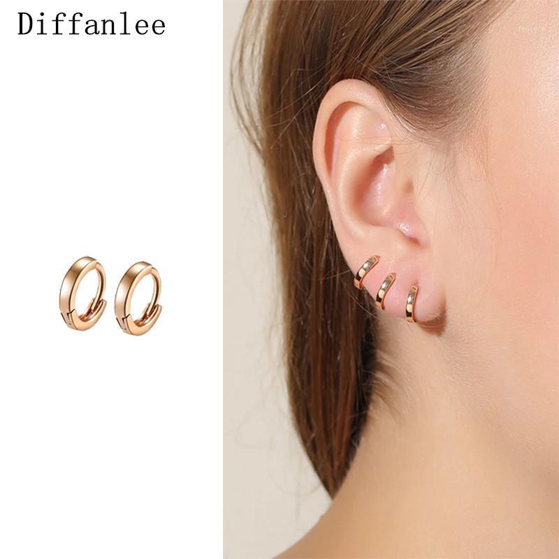 

585 Gold color Mini Slim Trend Hip-hop Huggie Circle Small Hoop Earrings For Women Fashion Hot Gift for Kids Girls Baby Children1