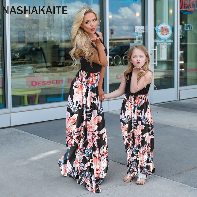 floral dress mom and daughter