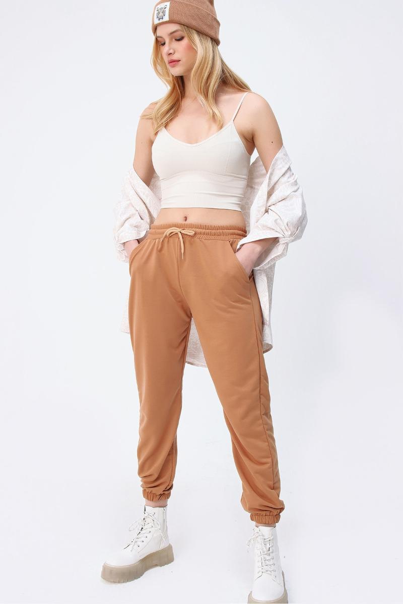 

Trend Alacati Style Women Biscuit Pettitoes Fitted Sweatpants ALC-X5448