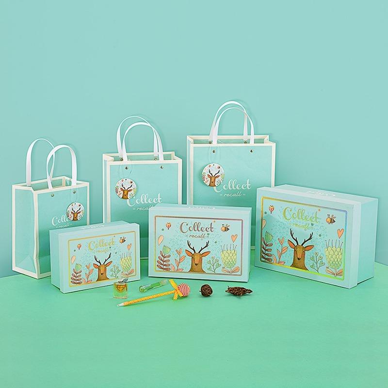 

1 Set High-grade Cartoon Elk Rectangle Carton + Paper Bag Packaging for Cake Box Gift Box Cosmetics
