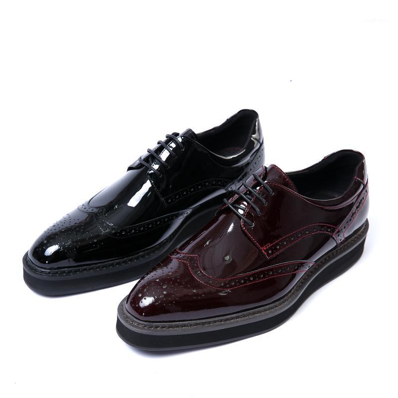 

Fashion Black / Wine Red Wedding Shoes Patent Leather Dress Shoes Mens Outfoor1