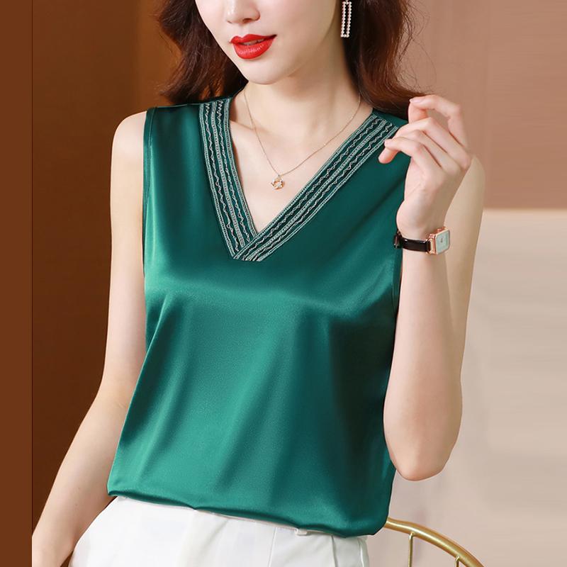 

Women's Tanks & Camis Silk Tops For Women Satin Female Tank Top Sexy V-neck Woman Vest White Basic Plus Size Sleeveless Clothing 2022