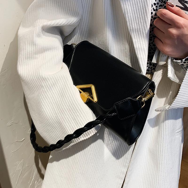 

High-quality retro PU leather armpit bag 2021 new fashion chain women's designer autumn and winter shoulder messenger bag, Black
