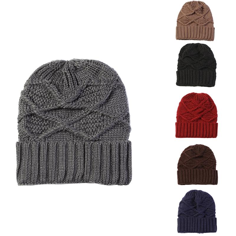 

New Men's and Women's Knitted Pullover Caps Autumn and Winter Jacquard Rhombus Wool Warm Cycling Ear Protection, Black
