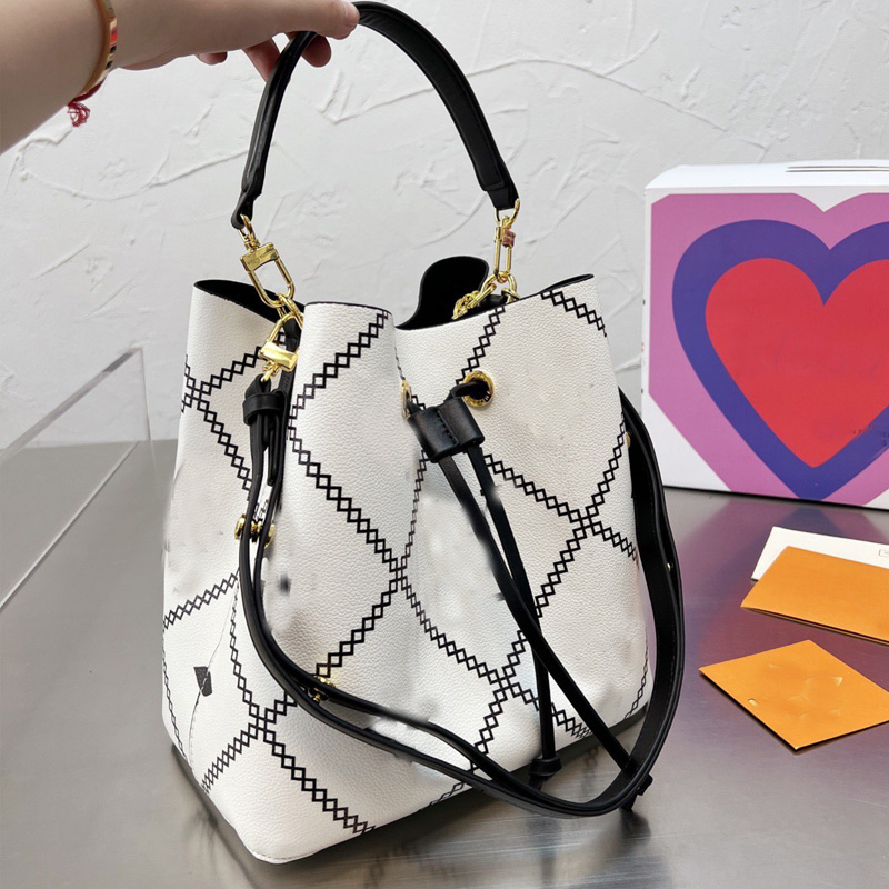 

Drawstring Bucket Bag Women Handbag Purse Crossbody Bags Black White Tricolor Series Poker Design Classic Letter Totes Inner Zipper Pocket, Just box