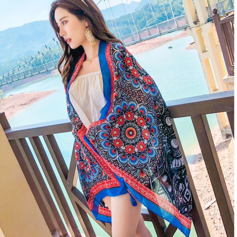 

Scarves Warm Scarf Female Light Green Clock Beach Towel Shawl Bali Yarn Autumn And Winter