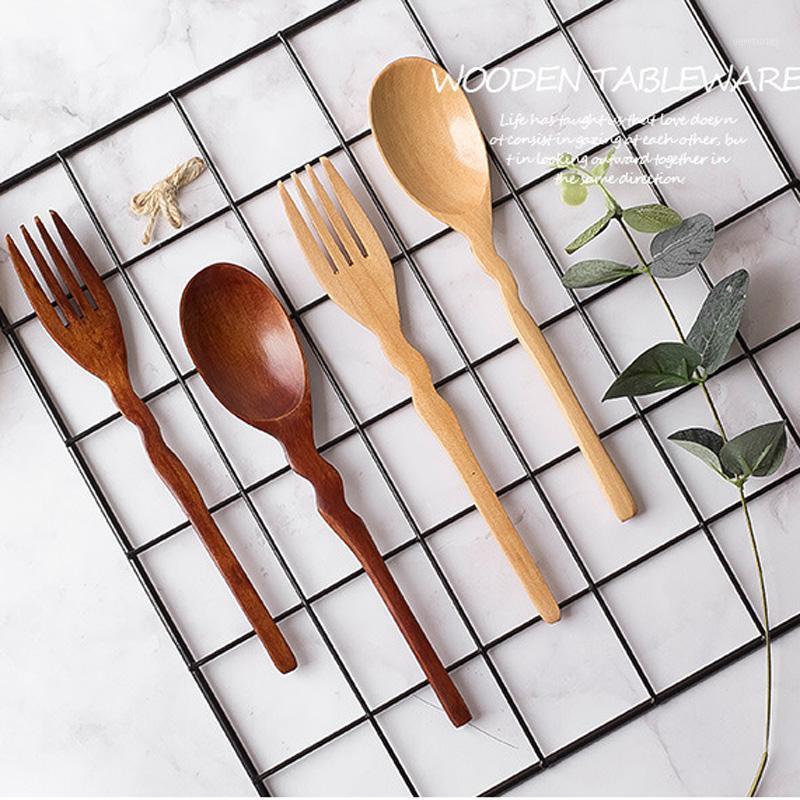 

100set/lot Natural Wooden Spoon and Fork Set Kitchen Cutlery Salad Fruit Tableware Handmade Fork Spoon Set For children1