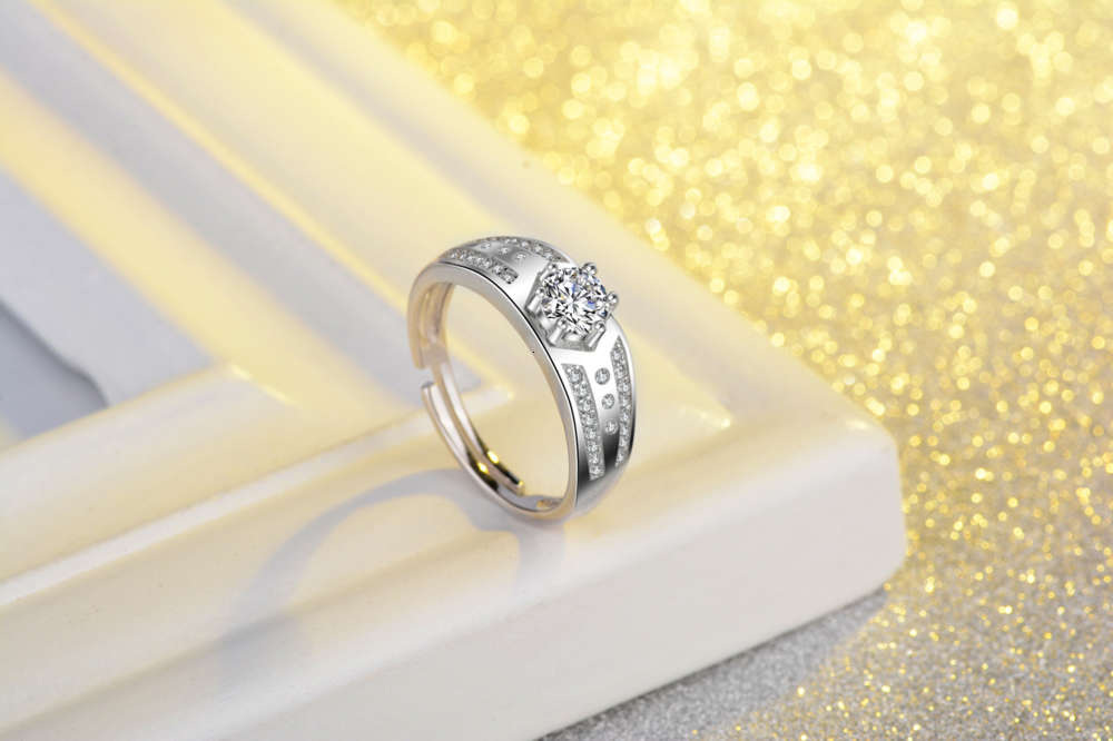 

Luxurys Designers Fashion Mjz021 business platinum plated simulation 50 point ring six claw small open mouth adjustable men's ring
