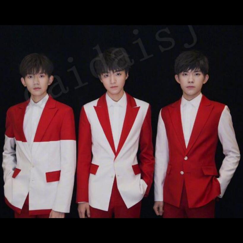 

2020 New Stage Red and White Splice Suits Jacket Club Bar Man Singing Dress 6xe4
