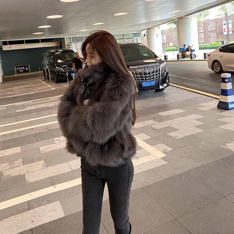 

Women 2021 Winter Fashion Short Fake Fur Motorcycle Coats Female Solid Color Loose Outwear Ladies Warm Faux Fur Jackets Q5201, Zonghuise