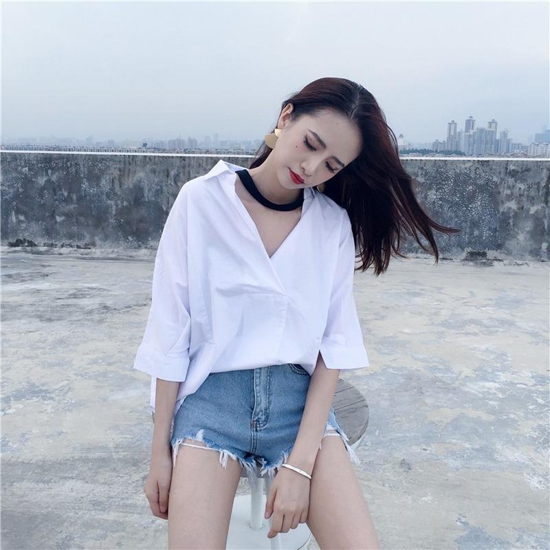 

Women Shirts White V-neck Loose Korean Summer Woman Clothes Bat Sleeved Top Women