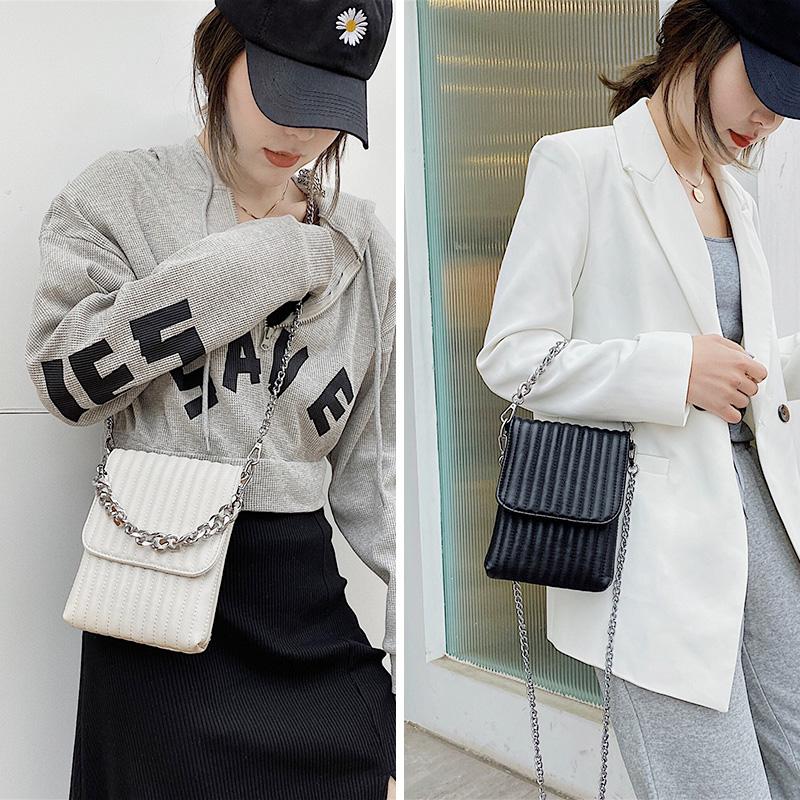 

Fashion Women's Messenger Bags Luxury Pu Crossbody Bags Girls Shoulder Bag Chains Small Phone Bag Lady Handbags 2021 New Summer, Beige
